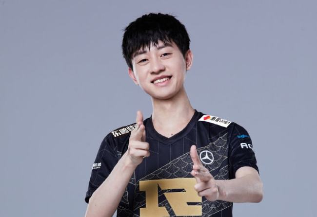 狂揽1900万！郑钦文积液反弹100%，2026能冲大满贯吗？